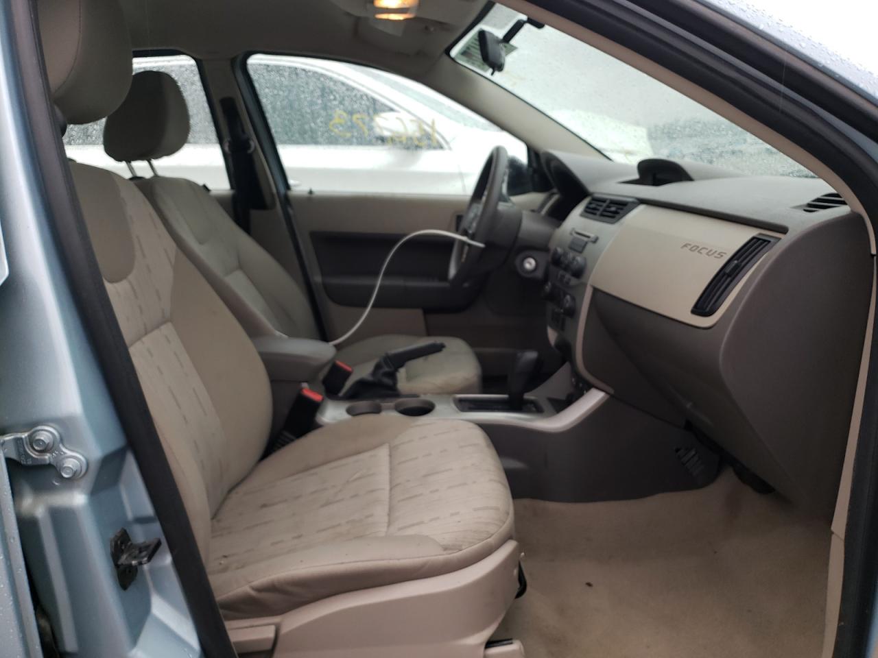 Photo 5 from auction – 2008 FORD FOCUS SE with VIN 1FAHP35N68W196691