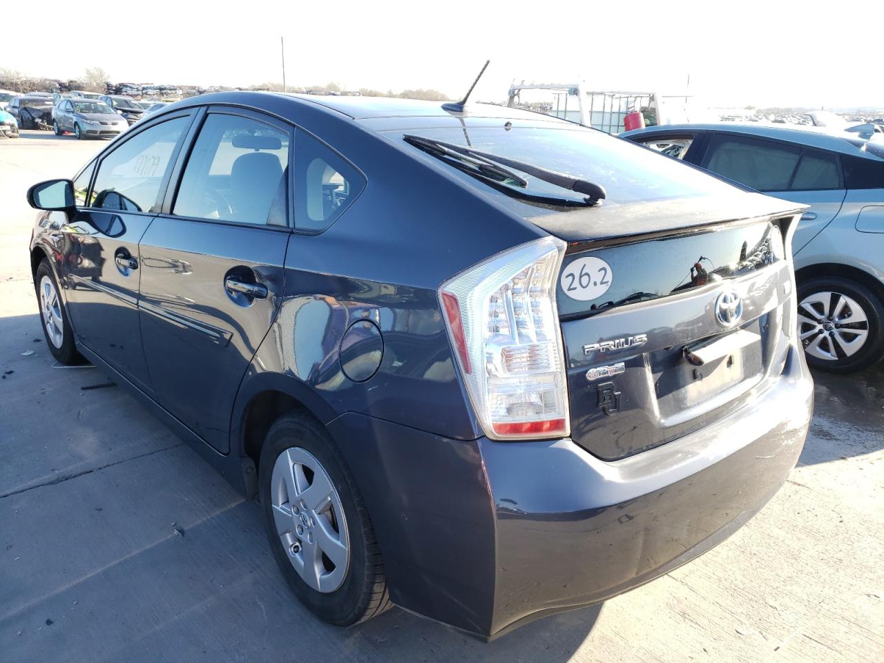 Photo 3 from auction – 2011 TOYOTA PRIUS with VIN JTDKN3DU1B0267028