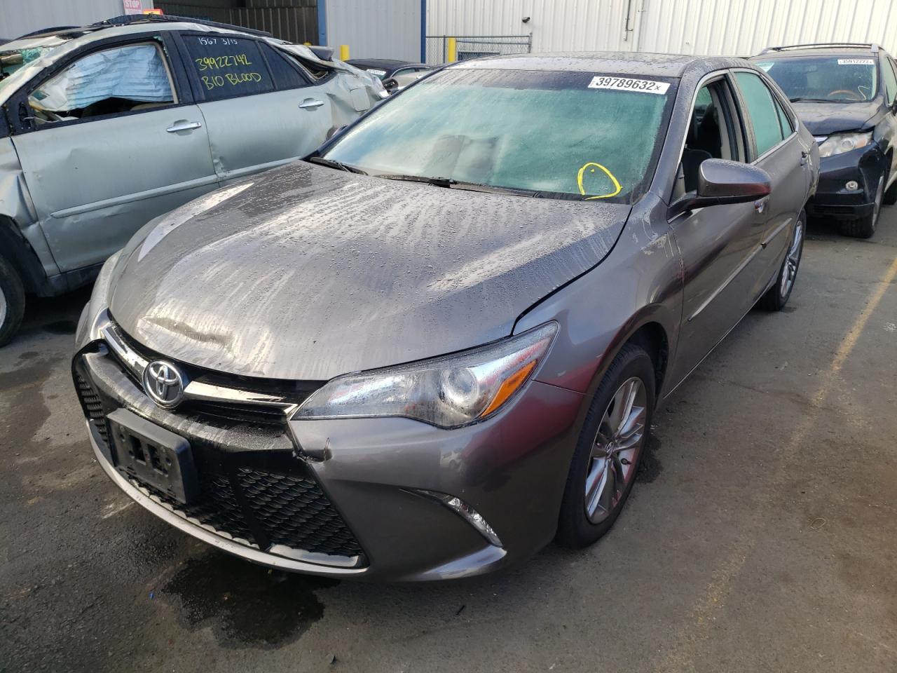 Photo 2 from auction – 2017 TOYOTA CAMRY LE with VIN 4T1BF1FK9HU424136