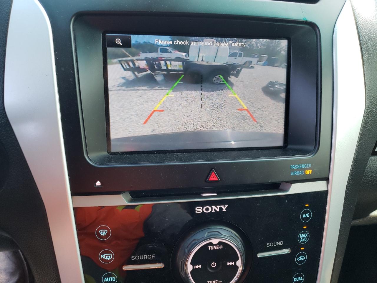Photo 9 from auction – 2014 FORD EXPLORER L with VIN 1FM5K7F80EGA48775