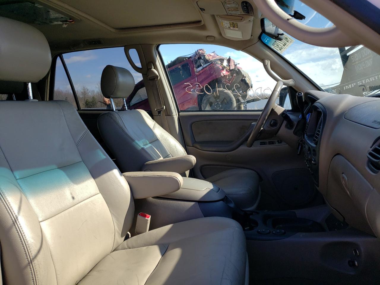 Photo 5 from auction – 2006 TOYOTA SEQUOIA SR with VIN 5TDBT44A86S274062