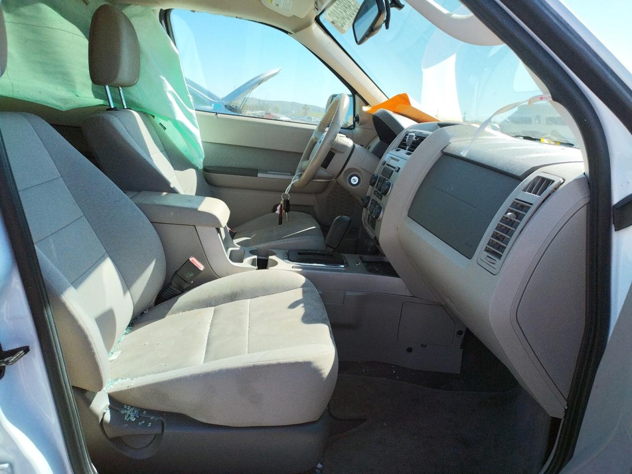Photo 5 from auction – 2011 FORD ESCAPE XLT with VIN 1FMCU0D79BKB48093