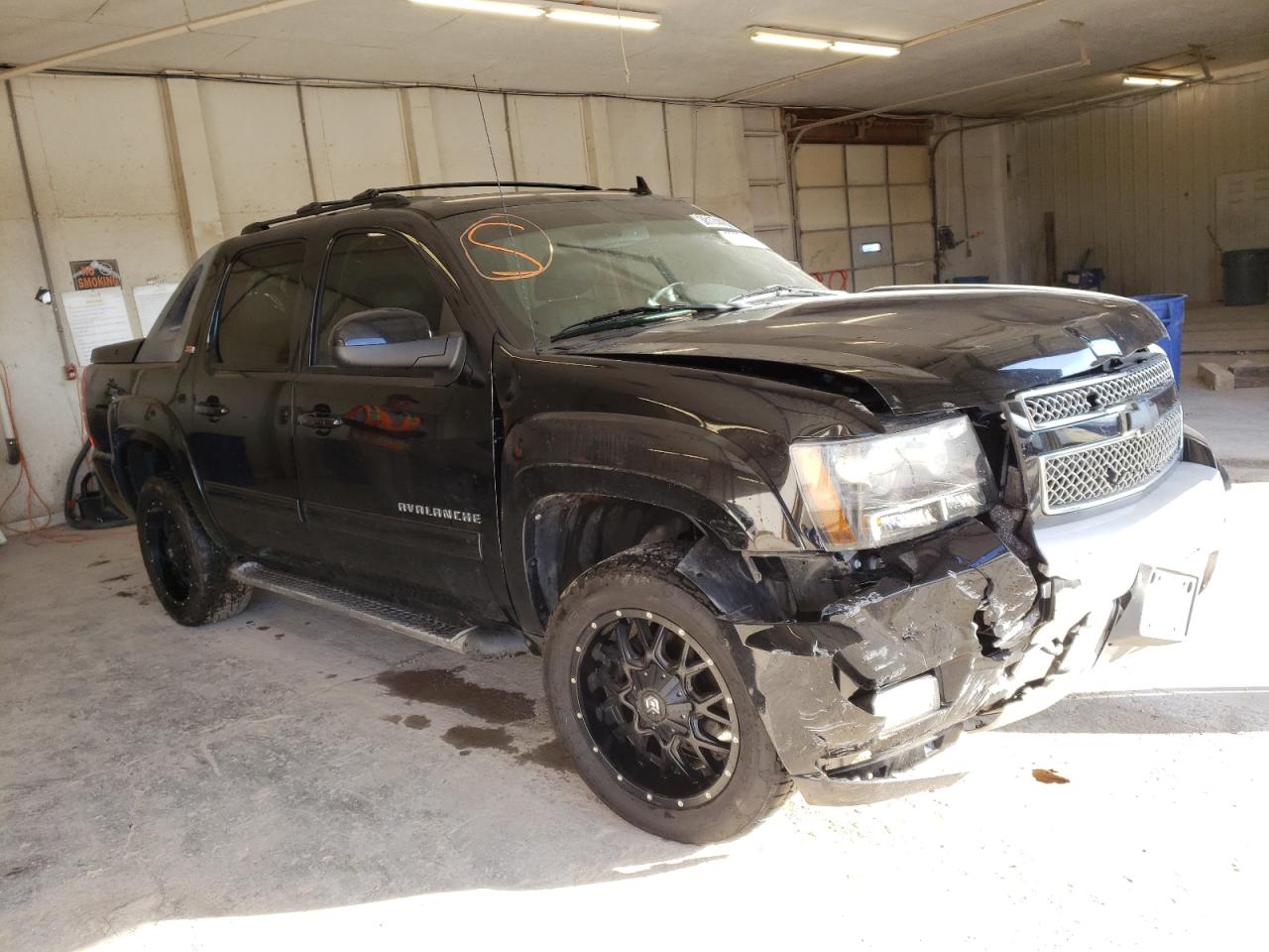CHEVROLET AVALANCHE 2012 with VIN 3GNTKFE78CG232742 - Photo from auction