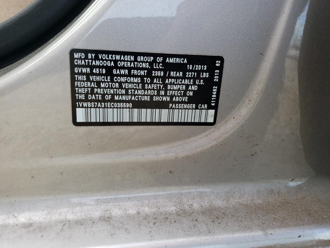 Photo 10 from auction – 2014 VOLKSWAGEN PASSAT SE with VIN 1VWBS7A31EC035590