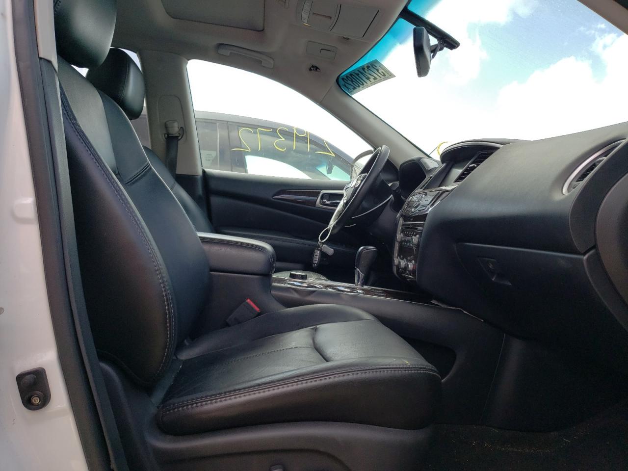 Photo 5 from auction – 2013 NISSAN PATHFINDER with VIN 5N1AR2MM0DC677309