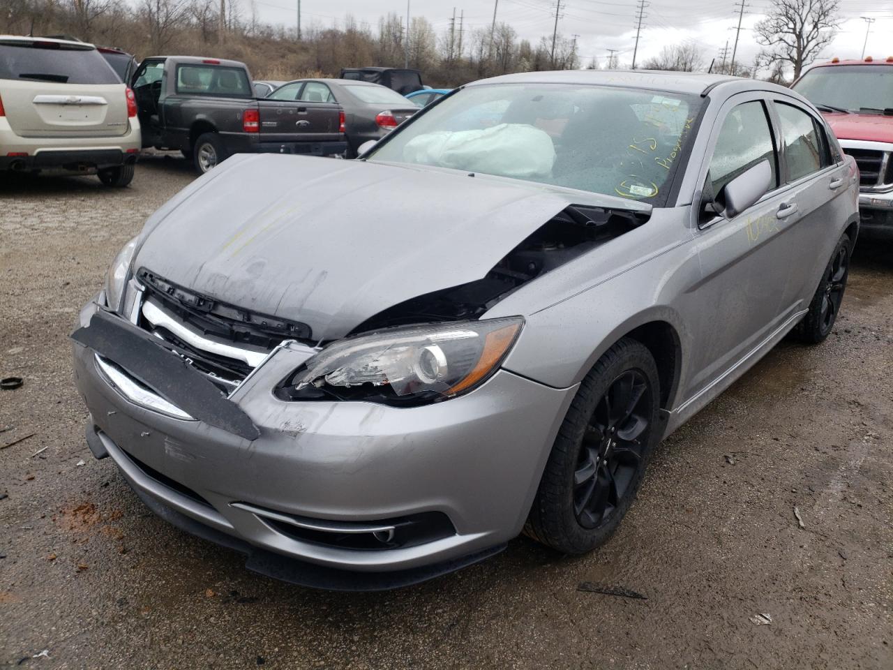 Photo 2 from auction – 2014 CHRYSLER 200 LIMITE with VIN 1C3CCBCG4EN164584