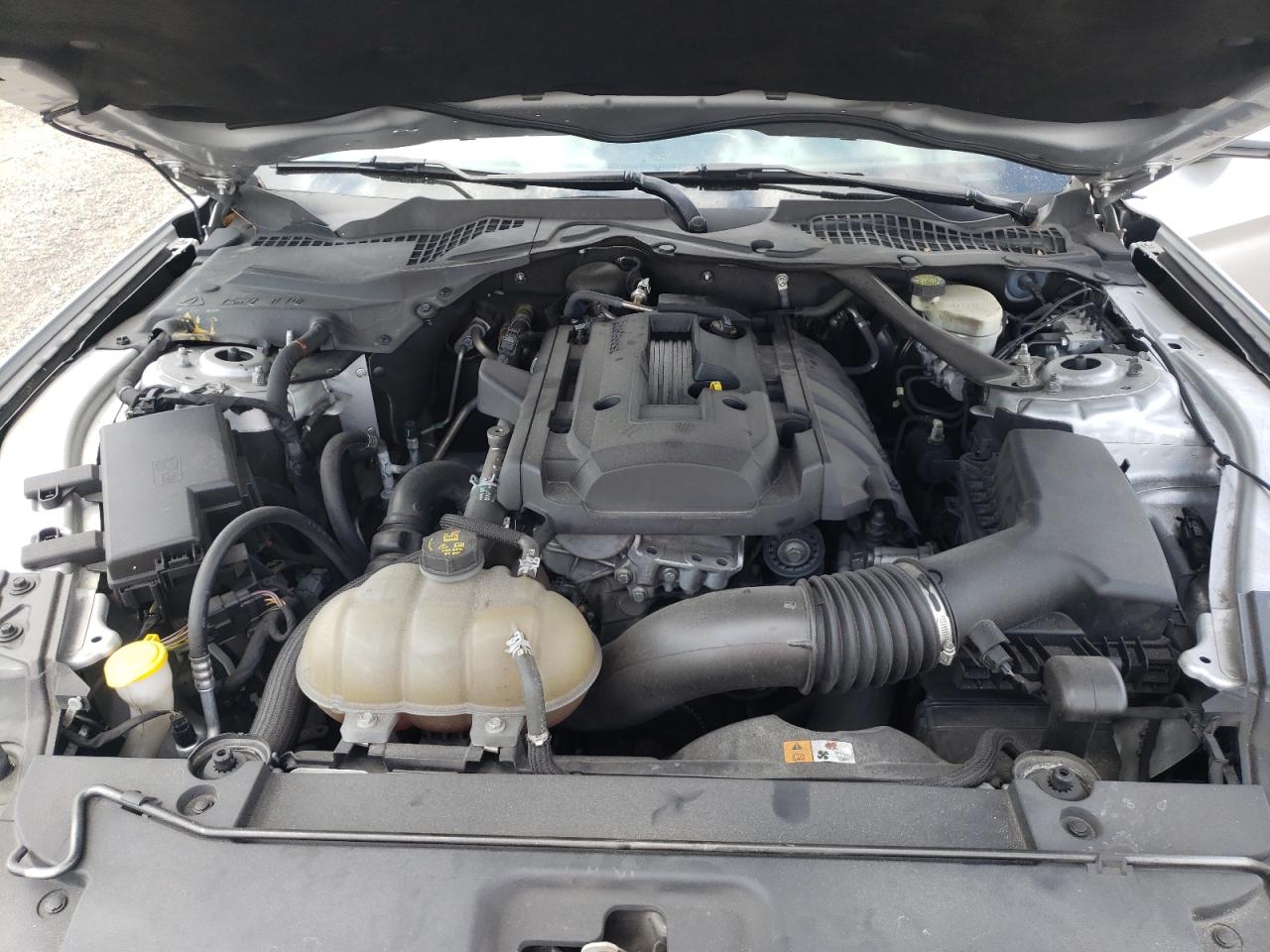 Photo 7 from auction – 2017 FORD MUSTANG with VIN 1FATP8UH0H5220363