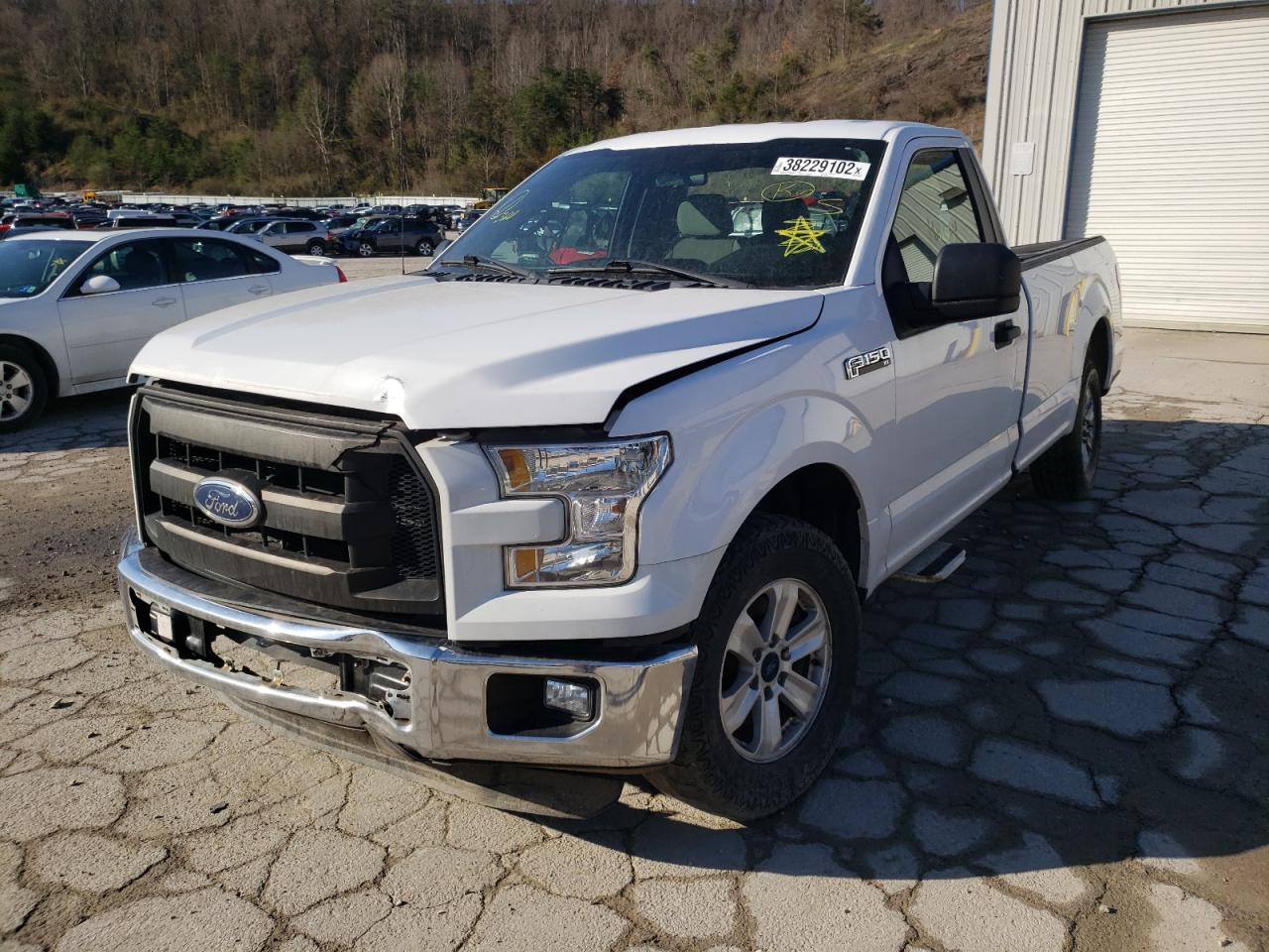 Photo 2 from auction – 2015 FORD F150 with VIN 1FTMF1C89FKD62624