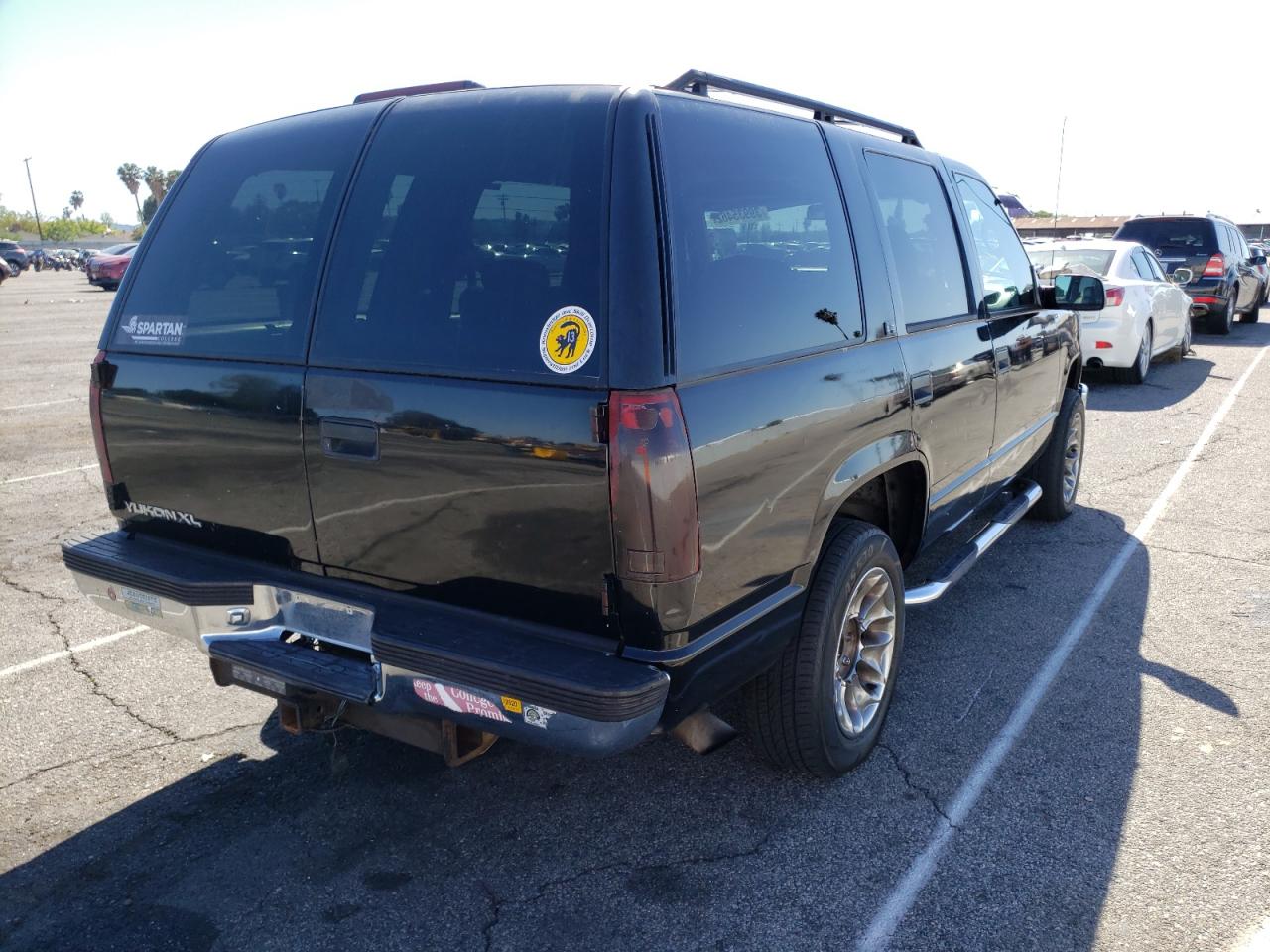 Photo 4 from auction – 1995 GMC YUKON with VIN 1GKEK13K7SJ754047