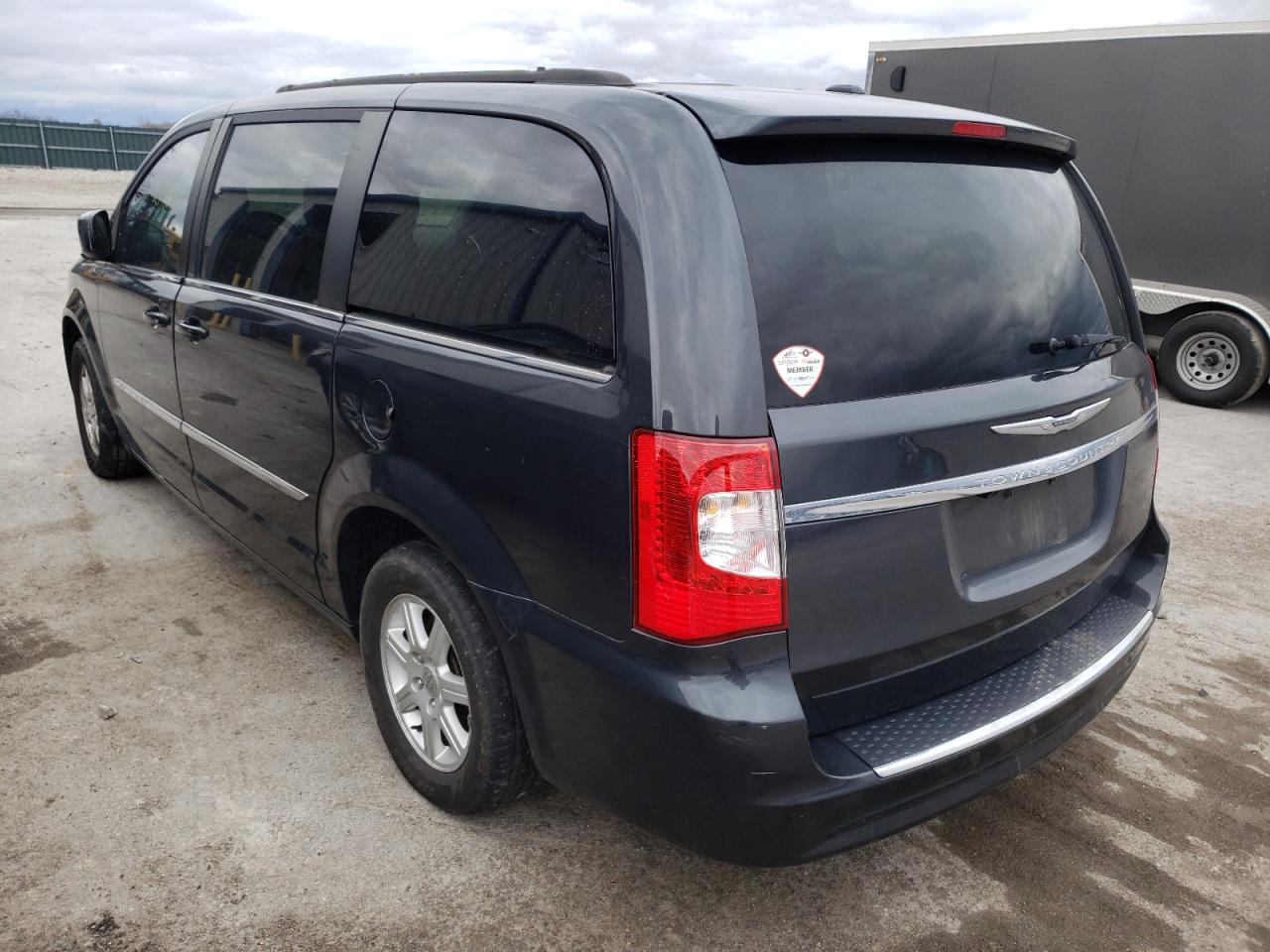 Photo 3 from auction – 2011 CHRYSLER TOWN & COU with VIN 2A4RR5DG4BR786650