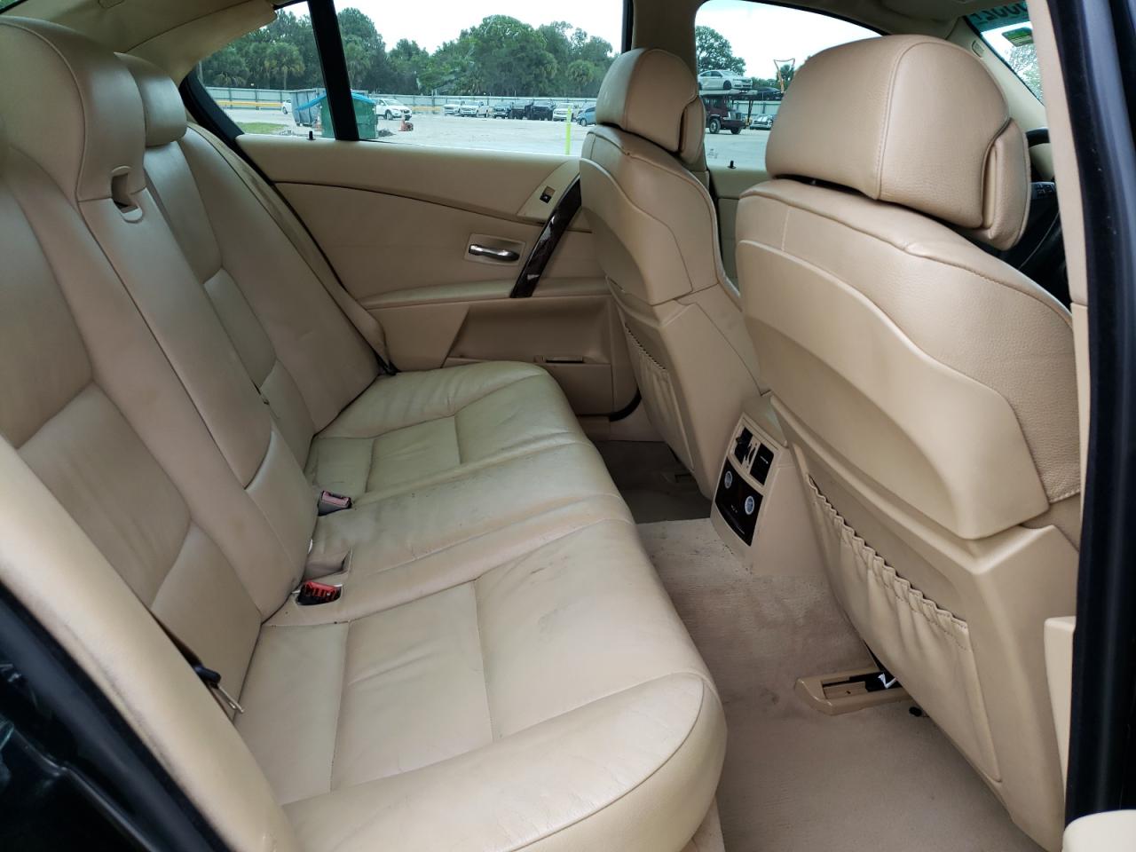 Photo 6 from auction – 2007 BMW 530 I with VIN WBANE73537CM48651