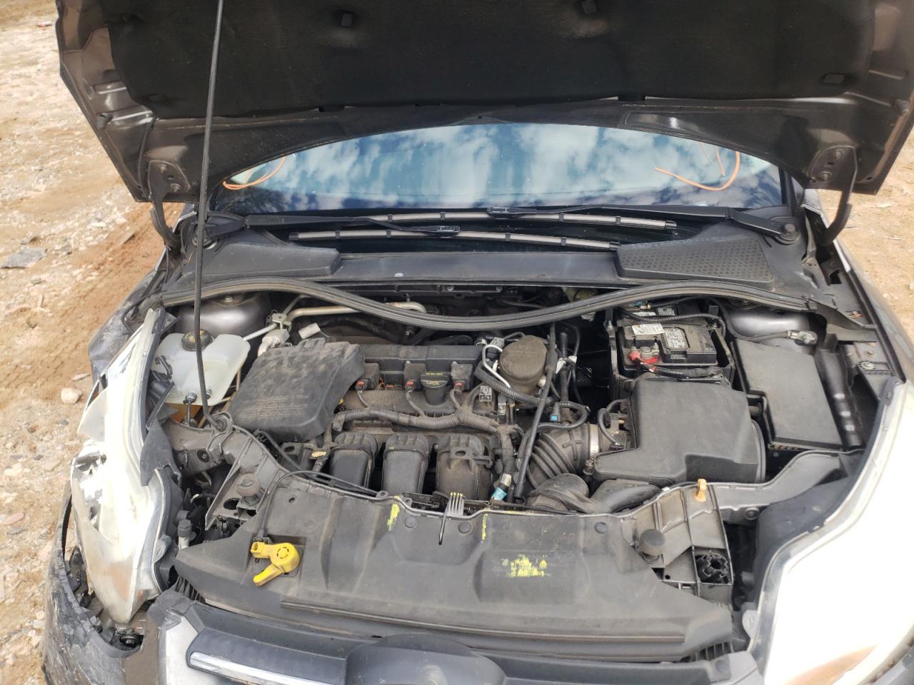 Photo 7 from auction – 2014 FORD FOCUS SE with VIN 1FADP3F27EL171444
