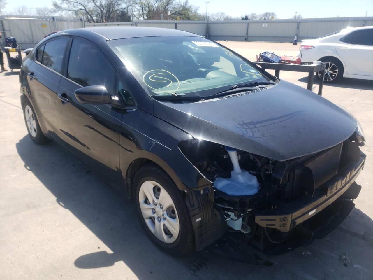 Photo 1 from auction – 2016 KIA FORTE LX with VIN KNAFK4A66G5606508