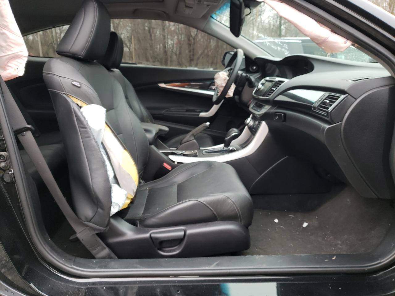 Photo 5 from auction – 2015 HONDA ACCORD EXL with VIN 1HGCT2B87FA006000
