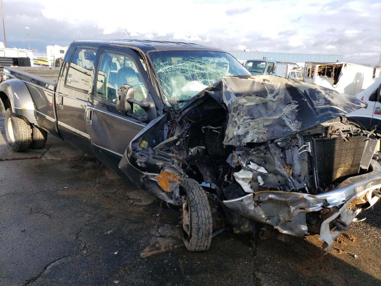 Photo 1 from auction – 2003 FORD F350 SUPER with VIN 1FTWW33P53EC23354