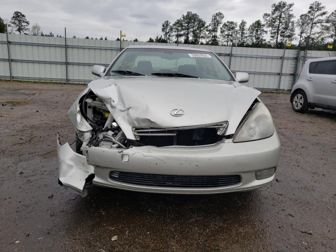 Photo 9 from auction – 2004 LEXUS ES 330 with VIN JTHBA30G545039470