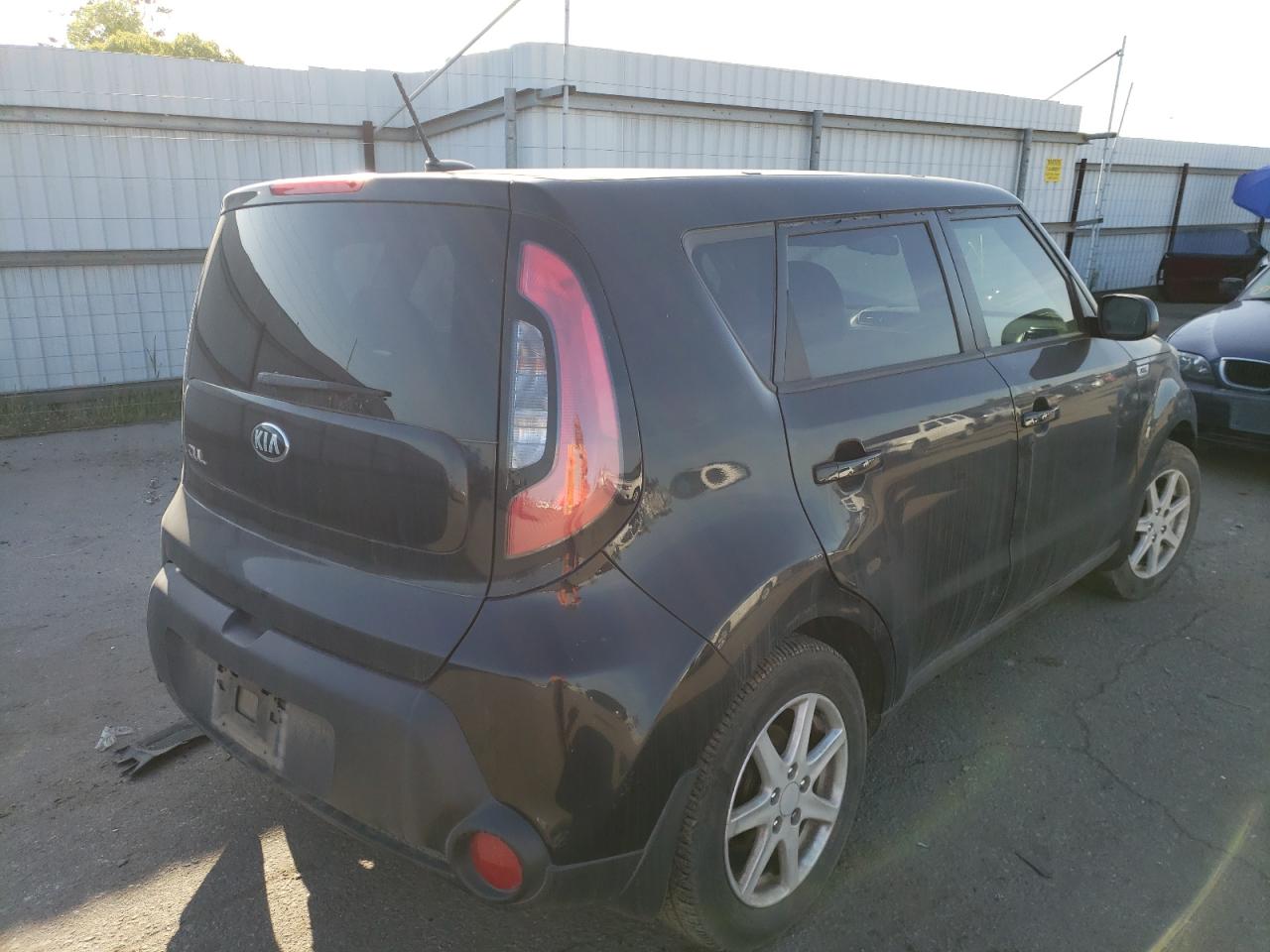 Photo 4 from auction – 2015 KIA SOUL + with VIN KNDJP3A5XF7113157