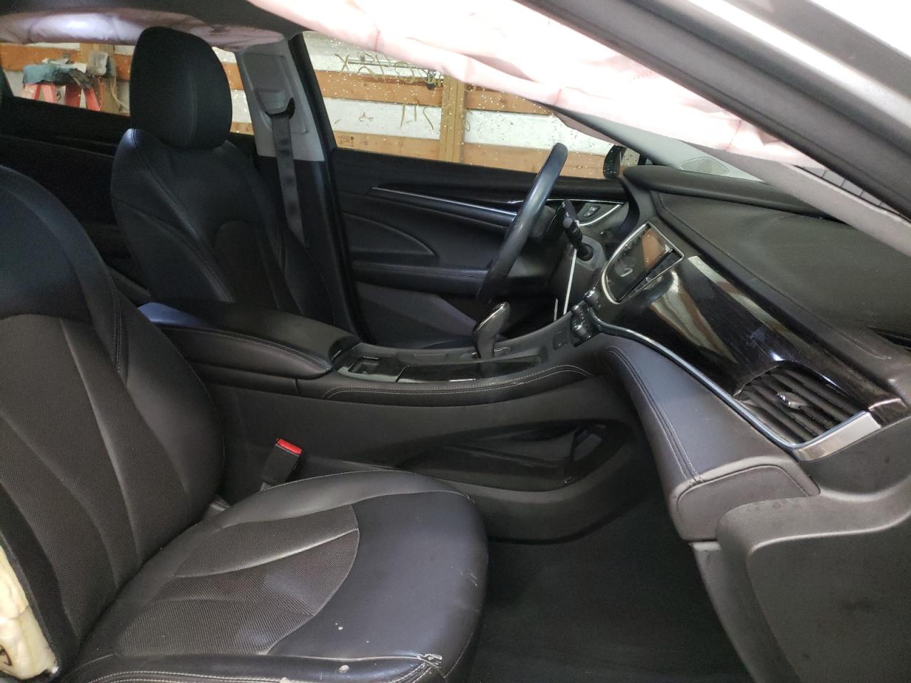 Photo 5 from auction – 2017 BUICK LACROSSE E with VIN 1G4ZP5SS5HU140818