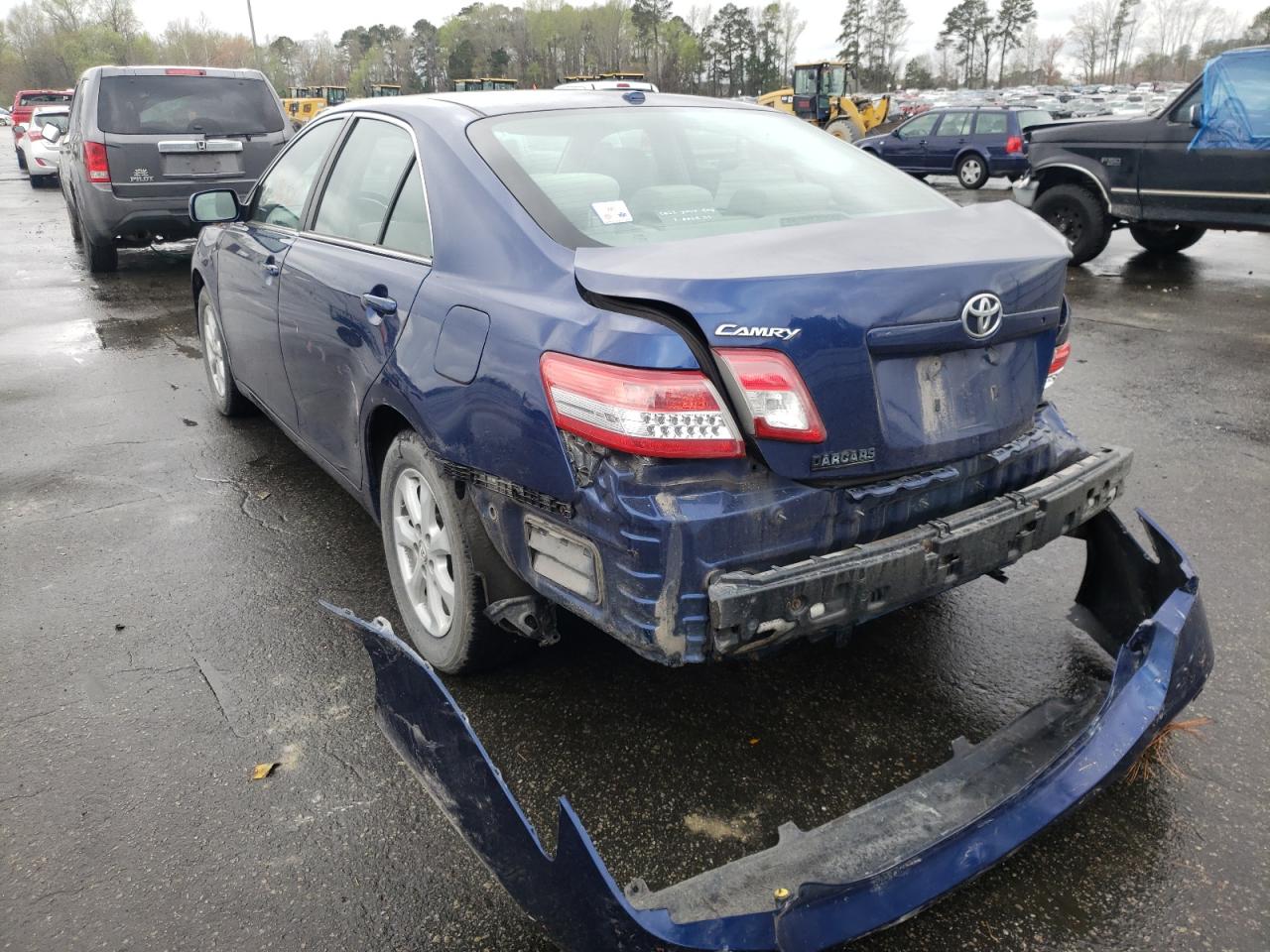 Photo 3 from auction – 2010 TOYOTA CAMRY with VIN 4T1BF3EK3AU564573