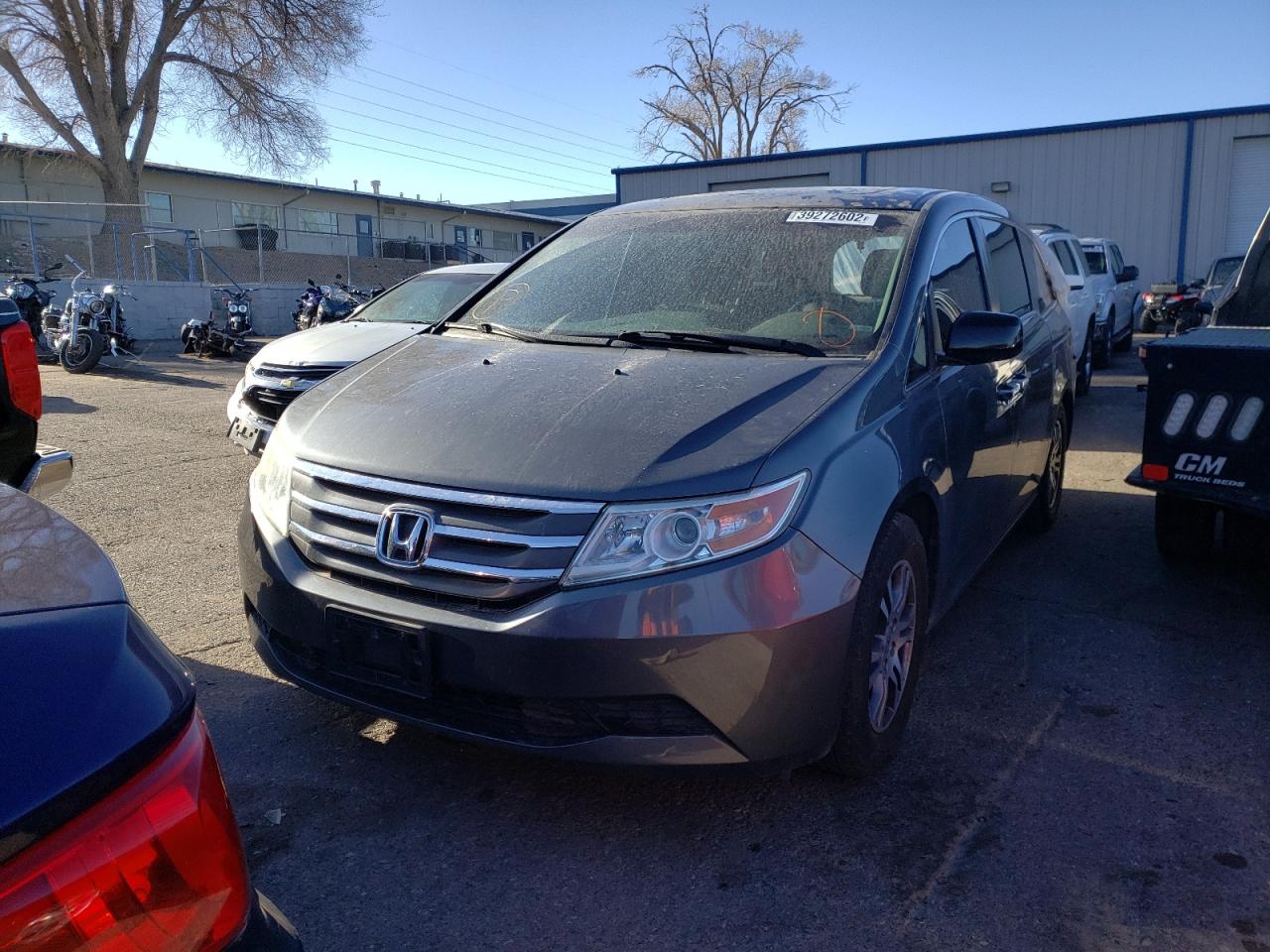 Photo 2 from auction – 2012 HONDA ODYSSEY EX with VIN 5FNRL5H68CB065995