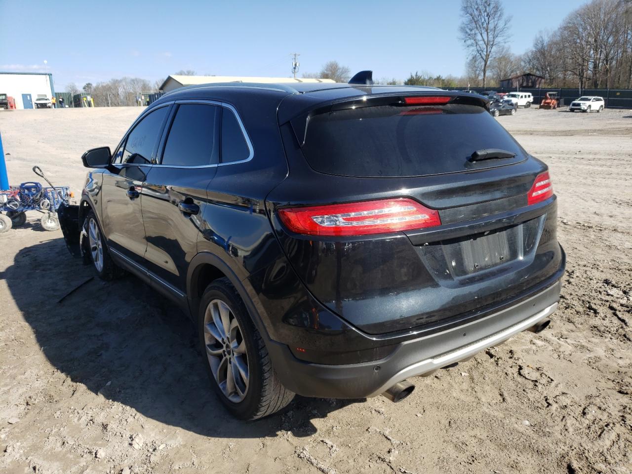 Photo 3 from auction – 2015 LINCOLN MKC with VIN 5LMCJ1A97FUJ07618