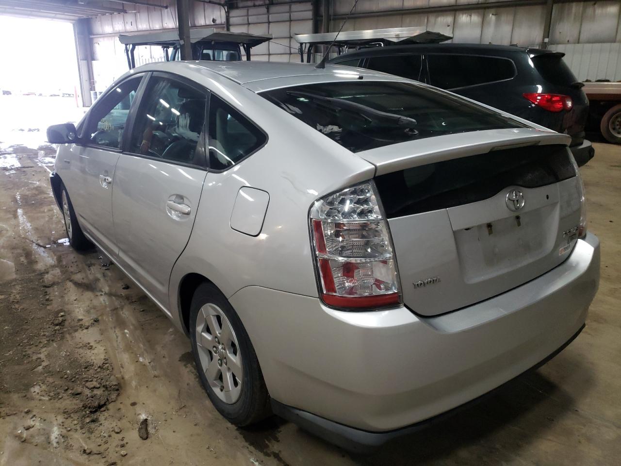 Photo 3 from auction – 2007 TOYOTA PRIUS with VIN JTDKB20U077638218