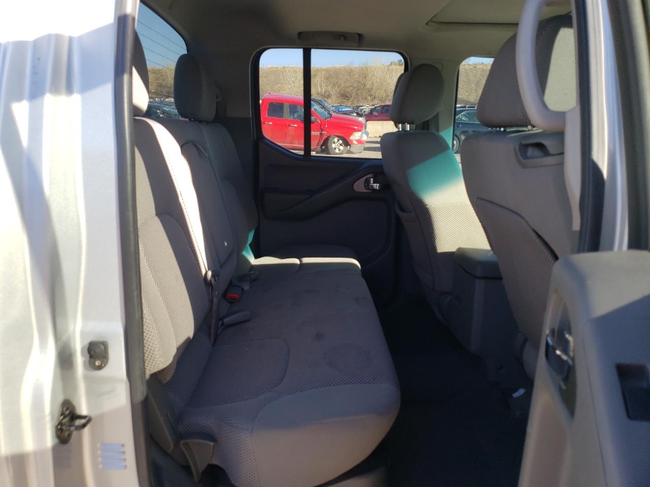 Photo 6 from auction – 2007 NISSAN FRONTIER C with VIN 1N6AD07W27C431951