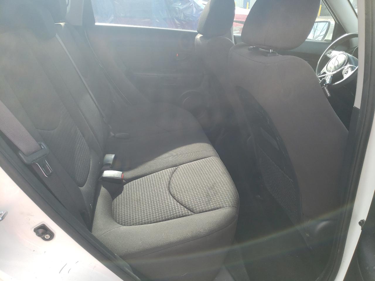 Zdjęcie 6 z aukcji – 2012 KIA SOUL z VIN KNDJT2A5XC7425755