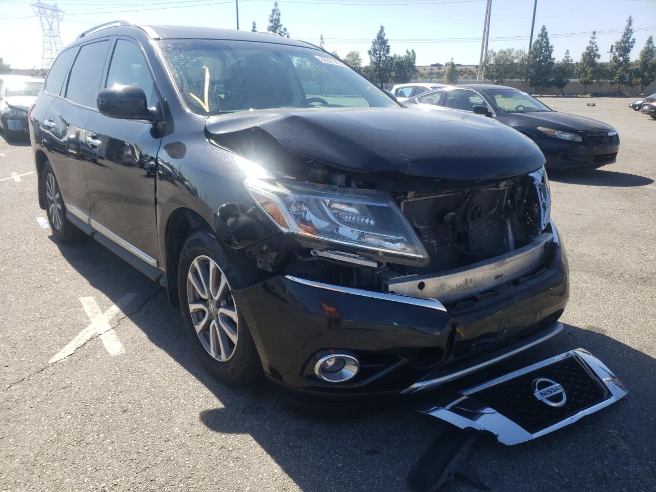 NISSAN PATHFINDER 2014 con VIN 5N1AR2MM2EC632308 - Foto de la subasta