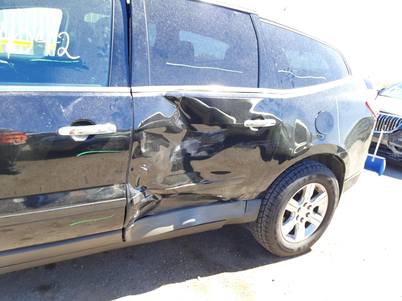 Photo 9 from auction – 2012 CHEVROLET TRAVERSE L with VIN 1GNKRGED8CJ212525