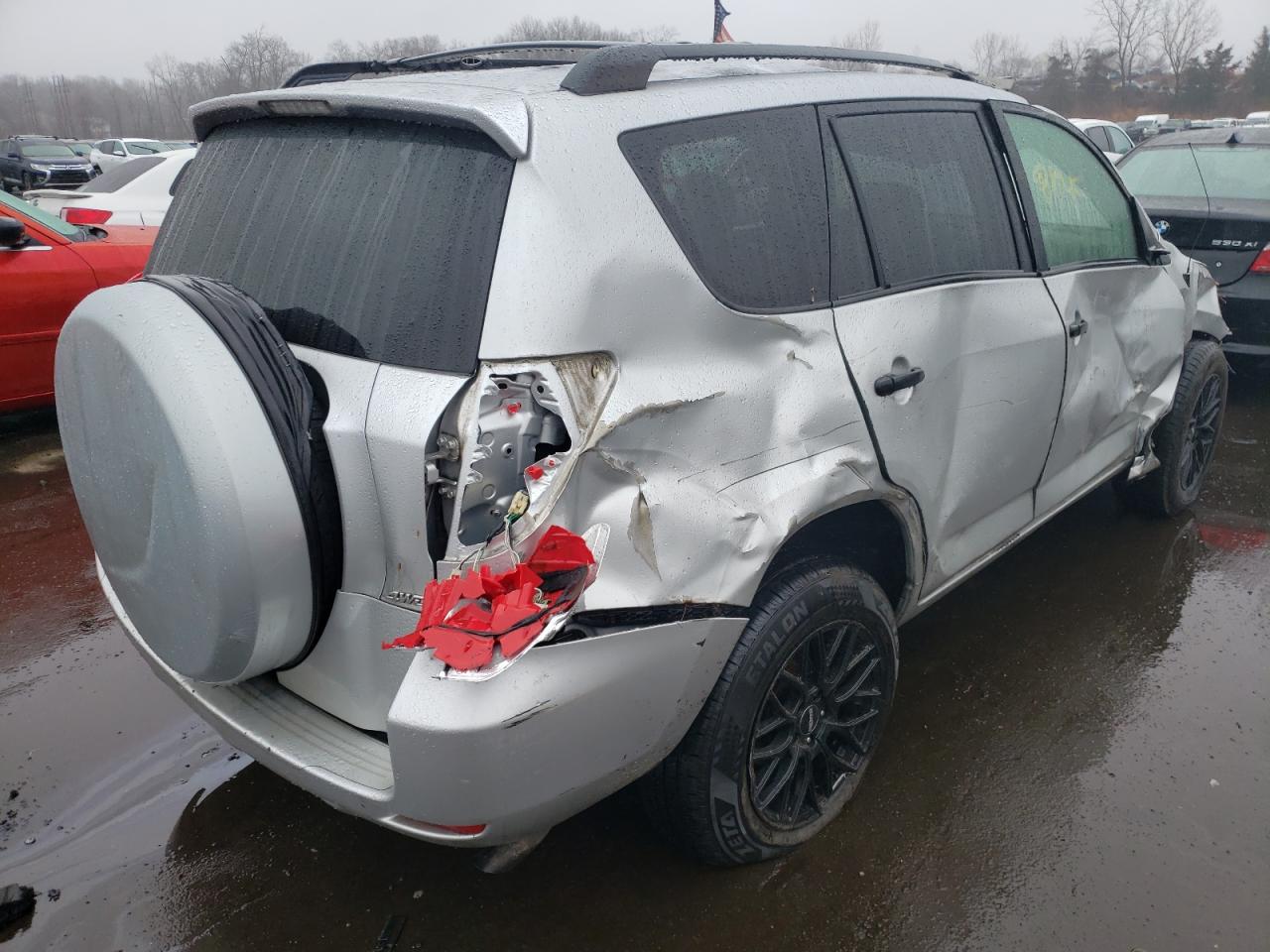 Photo 4 from auction – 2006 TOYOTA RAV4 with VIN JTMBD33V665019301
