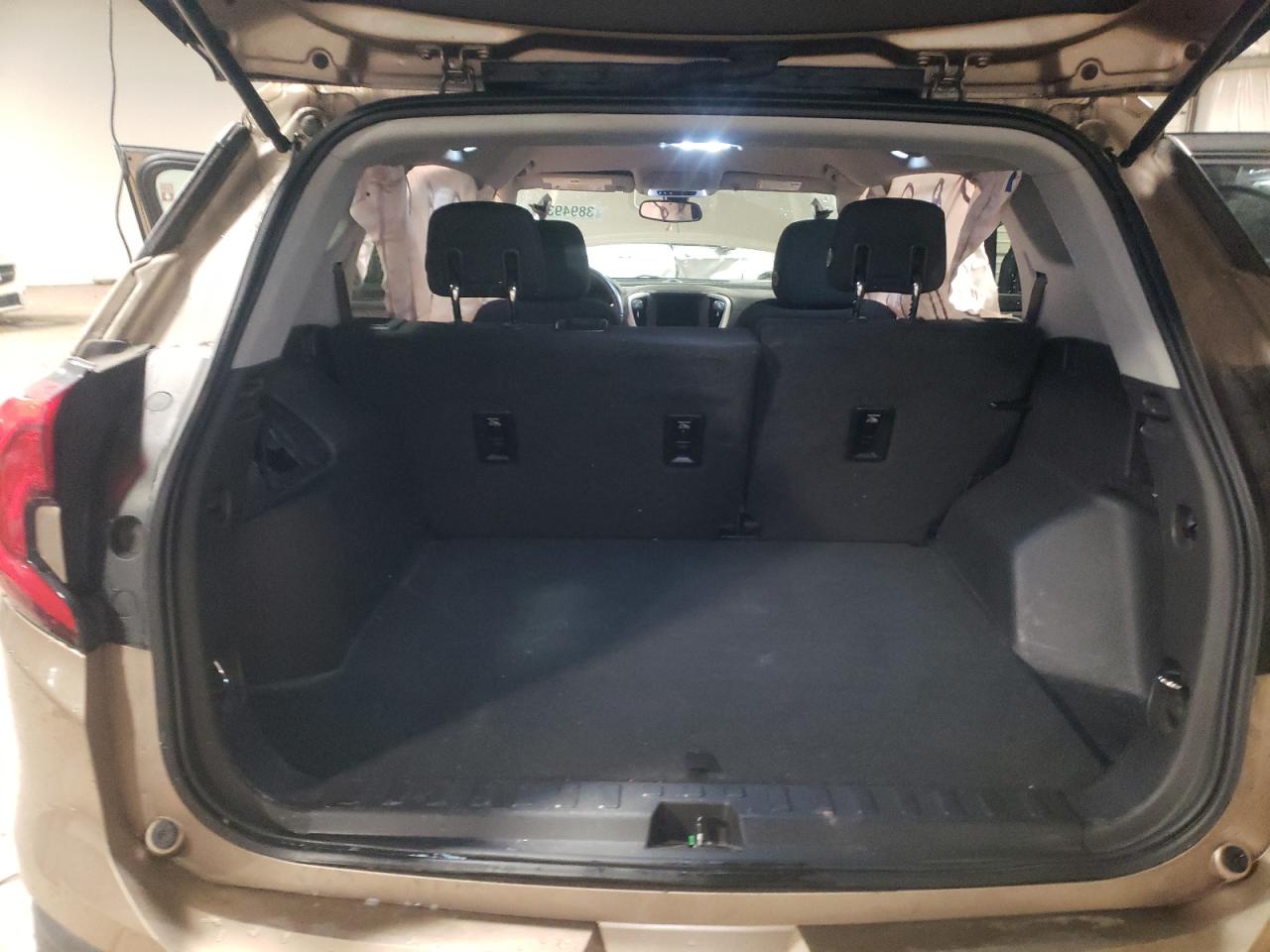 Photo 9 from auction – 2018 GMC TERRAIN SL with VIN 3GKALMEV1JL321013