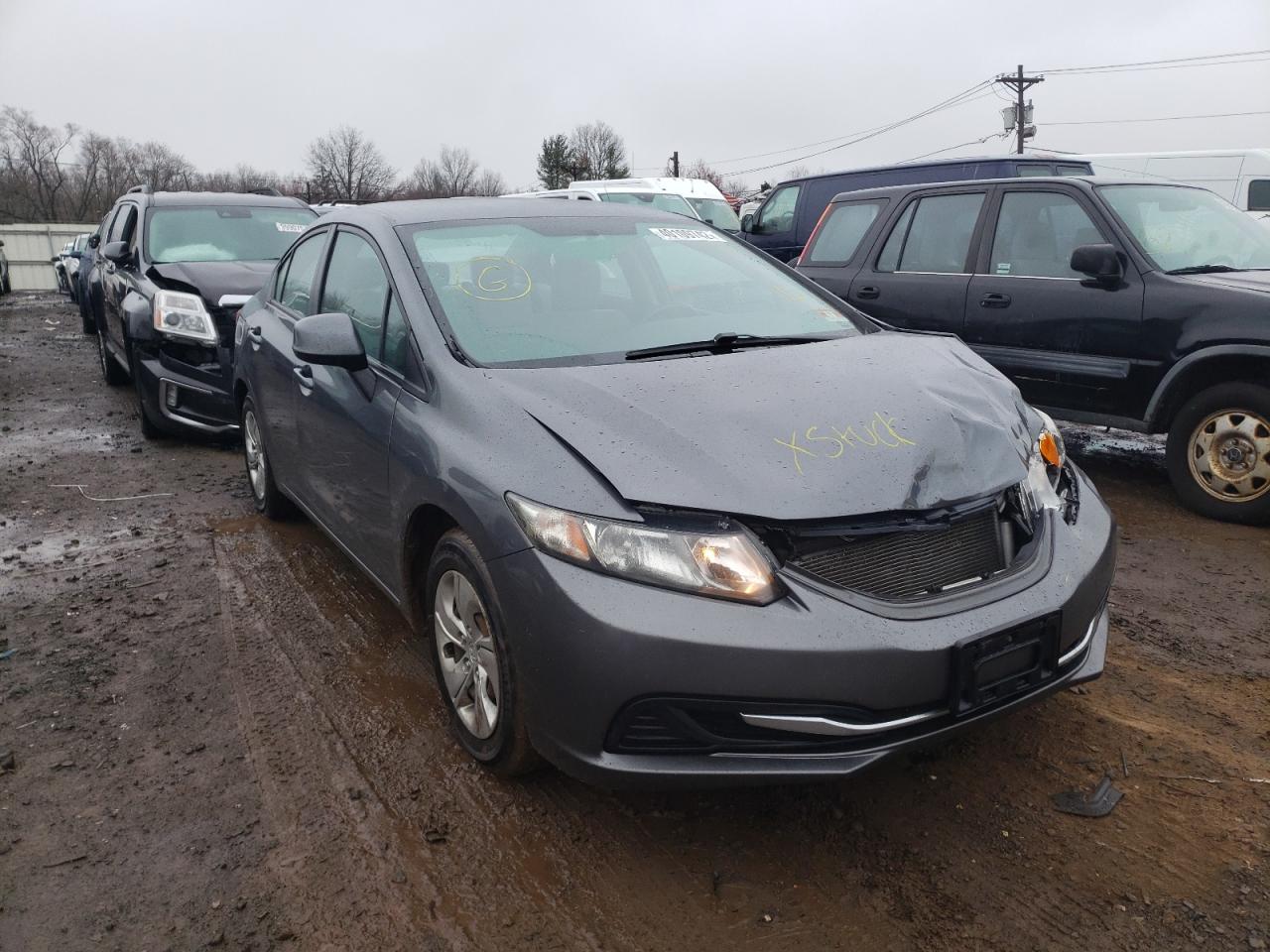HONDA CIVIC LX 2013 with VIN 19XFB2E57DE064487 - Photo from auction