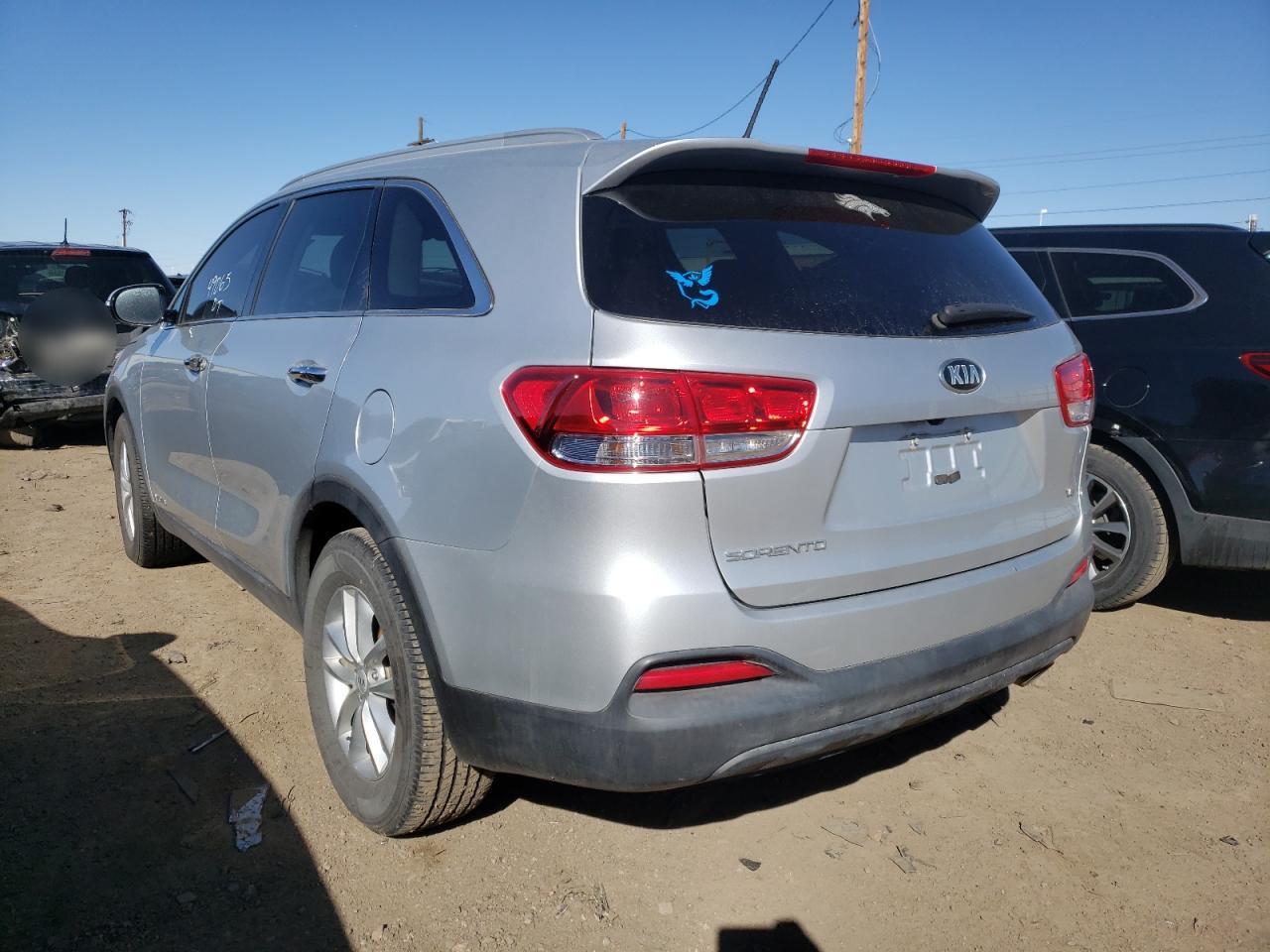 Photo 3 from auction – 2018 KIA SORENTO LX with VIN 5XYPGDA59JG413199