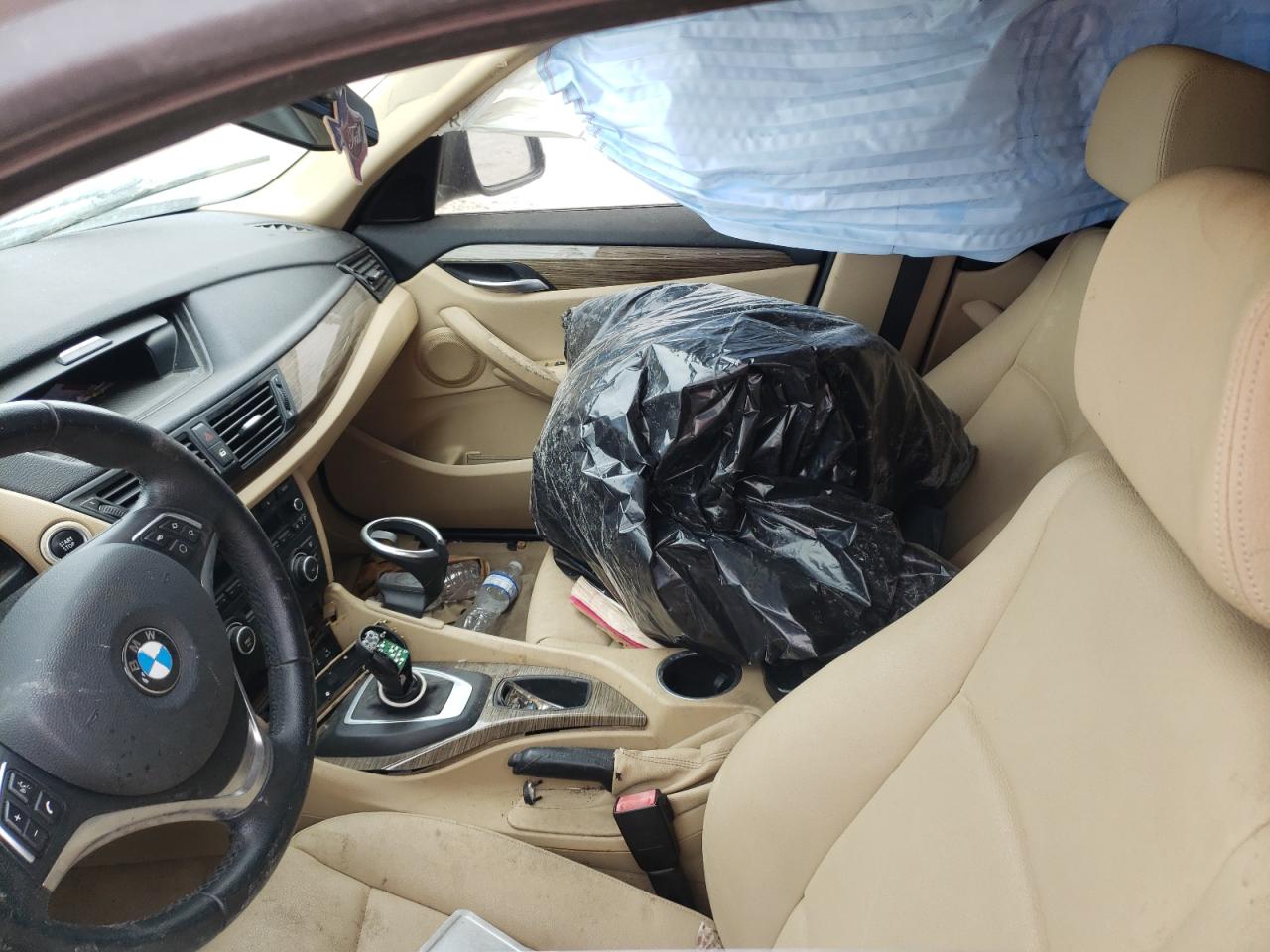 Photo 5 from auction – 2013 BMW X1 SDRIVE2 with VIN WBAVM1C57DVW43944