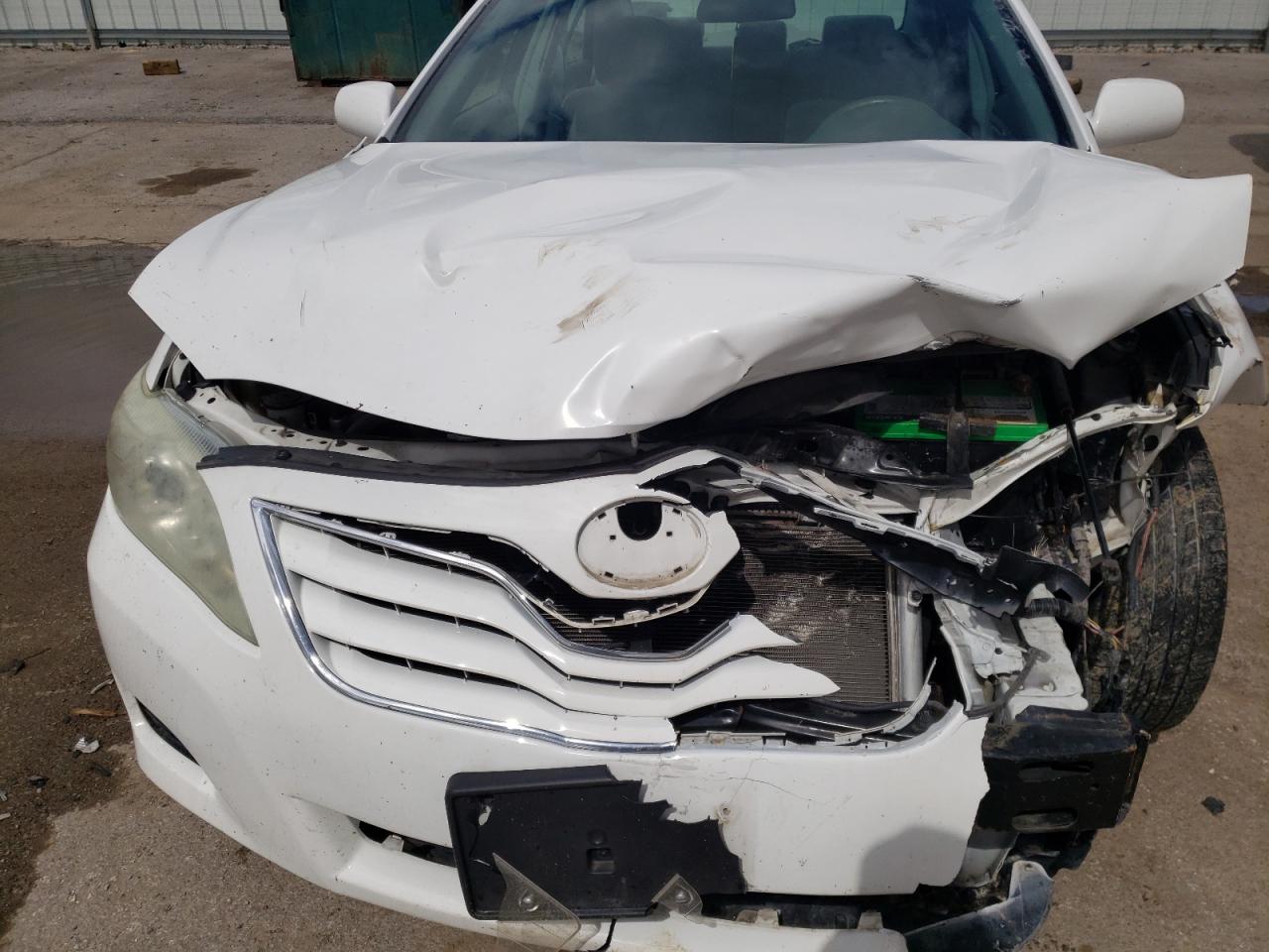 Photo 9 from auction – 2011 TOYOTA CAMRY BASE with VIN 4T1BF3EK2BU615157