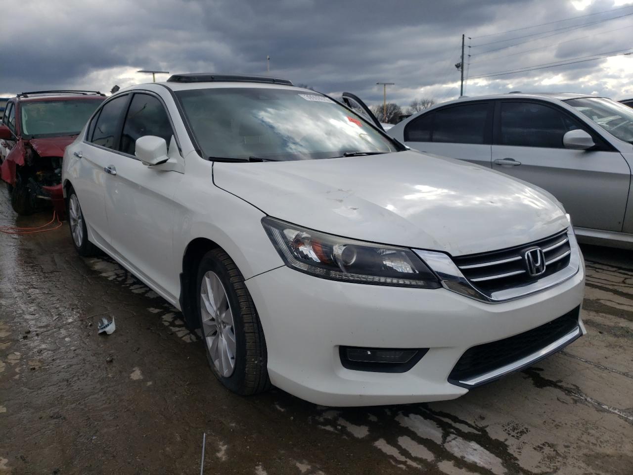 HONDA ACCORD EXL 2015 with VIN 1HGCR2F81FA236494 - Photo from auction