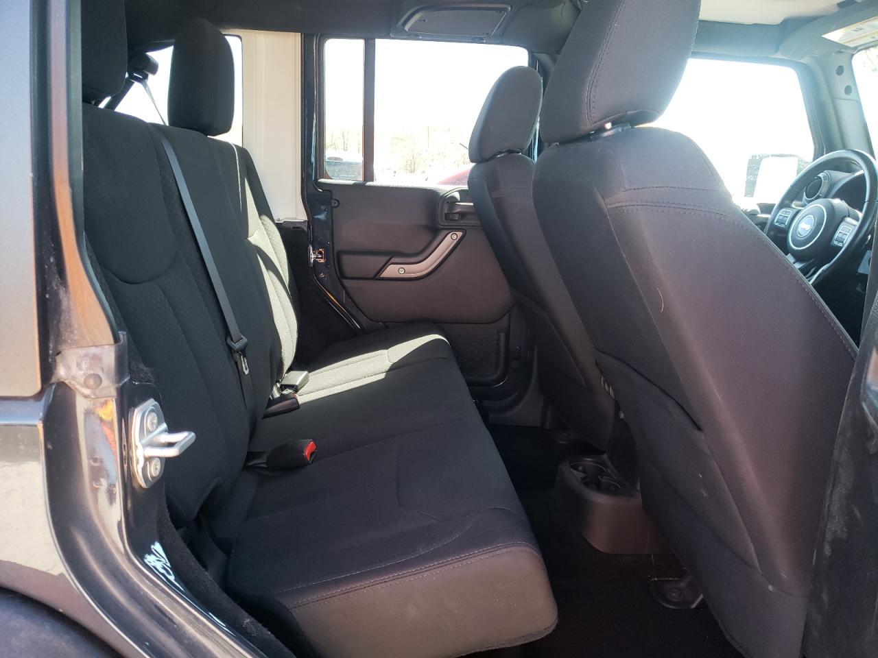 Photo 6 from auction – 2018 JEEP WRANGLER U with VIN 1C4BJWDG2JL821844