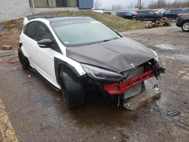 FORD FOCUS ST 2016 with VIN 1FADP3L91GL273987 - Photo from auction