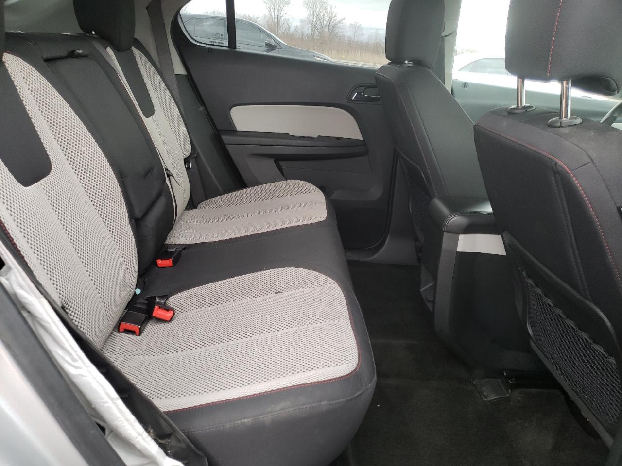 Photo 6 from auction – 2017 CHEVROLET EQUINOX LS with VIN 2GNALBEK2H1608577