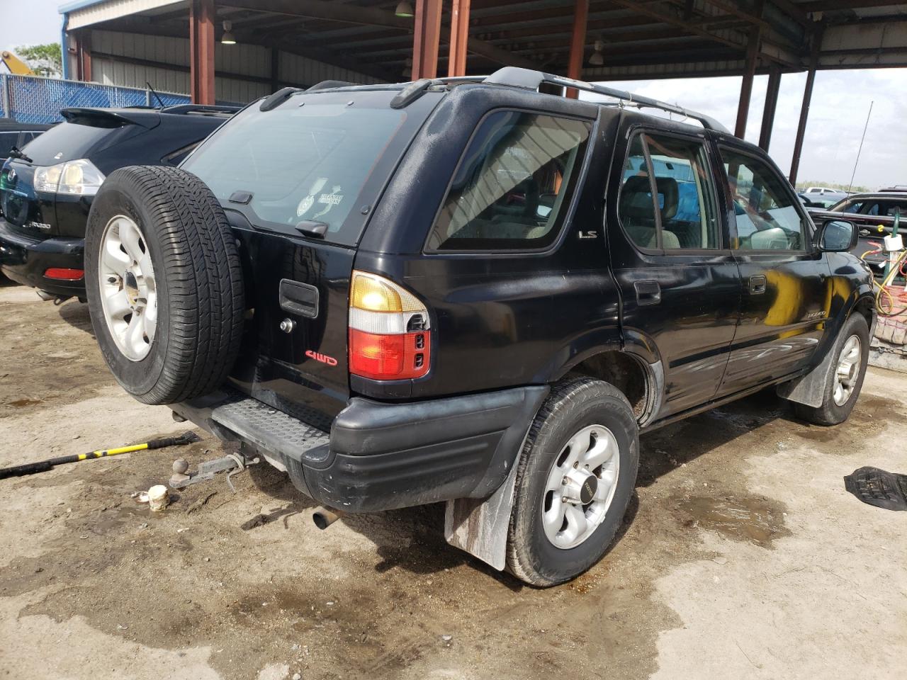 Photo 4 from auction – 1999 ISUZU RODEO S with VIN 4S2CM58W3X4370325