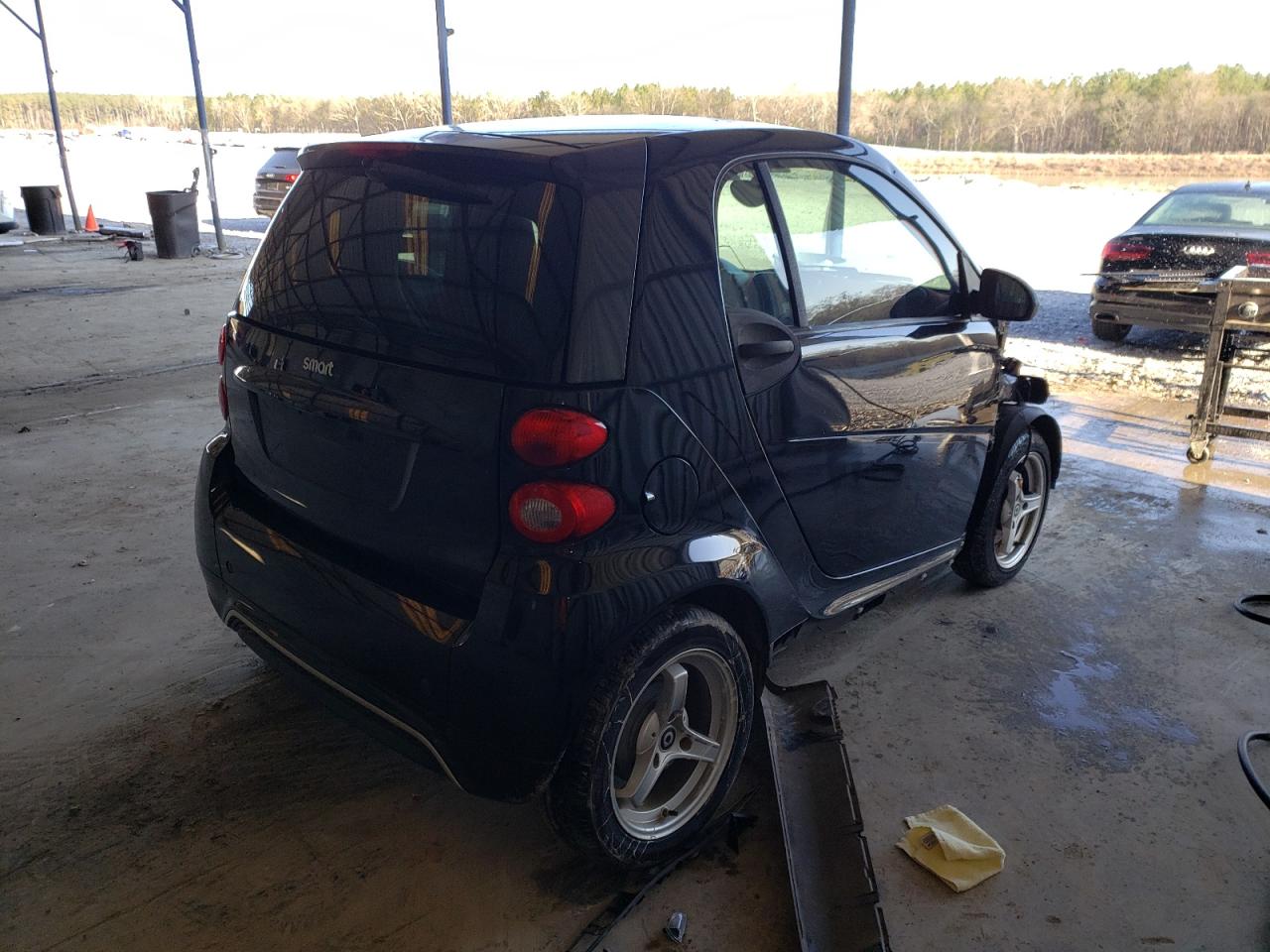 Photo 4 from auction – 2013 SMAR FORTWO with VIN WMEEJ3BA3DK620010