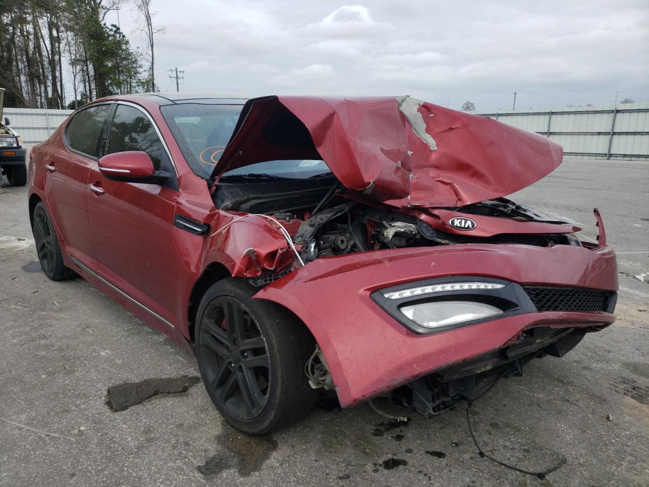 KIA OPTIMA SX 2013 with VIN 5XXGR4A60DG121582 - Photo from auction