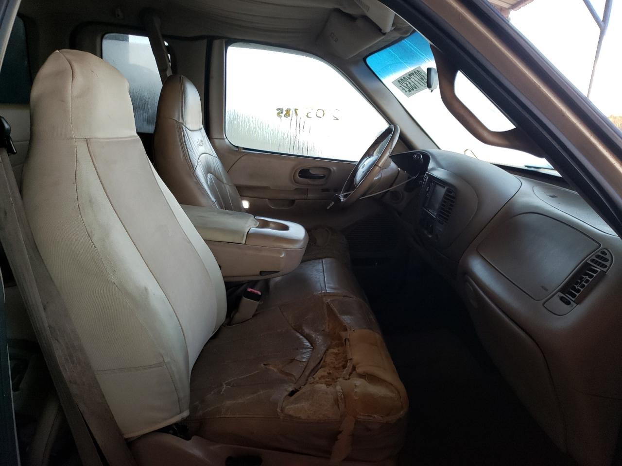 Photo 5 from auction – 1999 FORD F150 with VIN 1FTRX17L0XNB12111