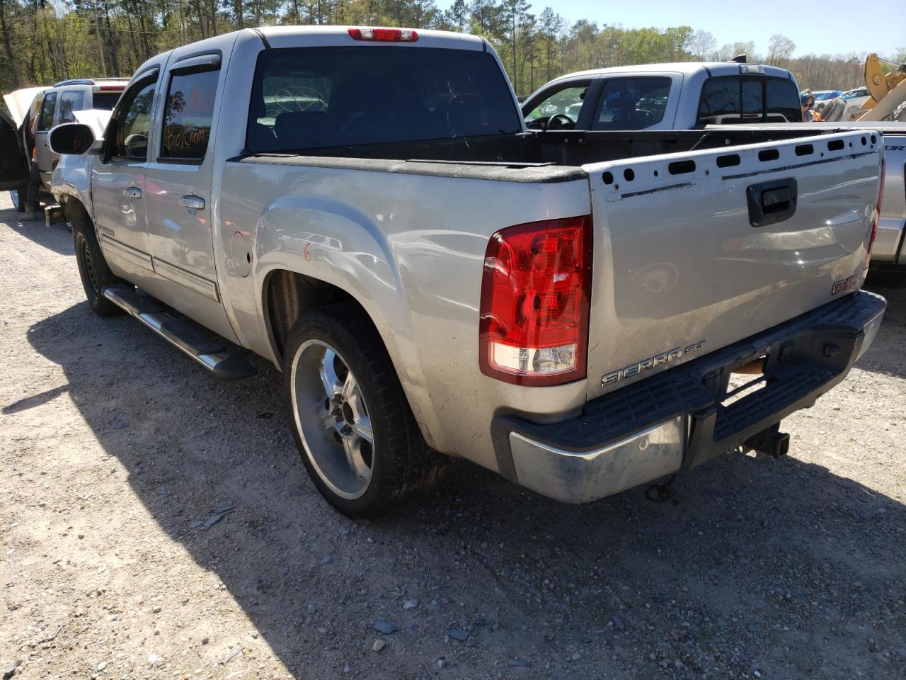 Photo 3 from auction – 2007 GMC NEW SIERRA with VIN 2GTEC13J771584967