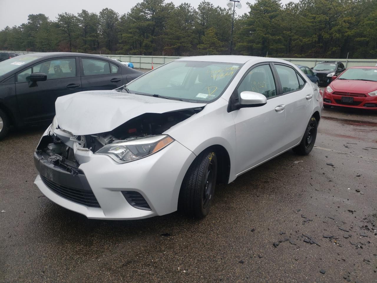 Photo 2 from auction – 2015 TOYOTA COROLLA L with VIN 2T1BURHE0FC414069