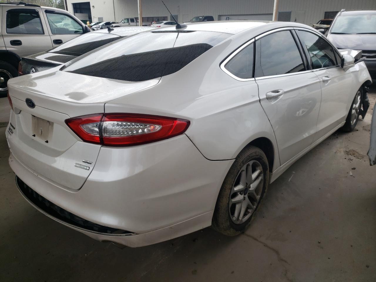 Photo 4 from auction – 2016 FORD FUSION SE with VIN 3FA6P0HD7GR331722