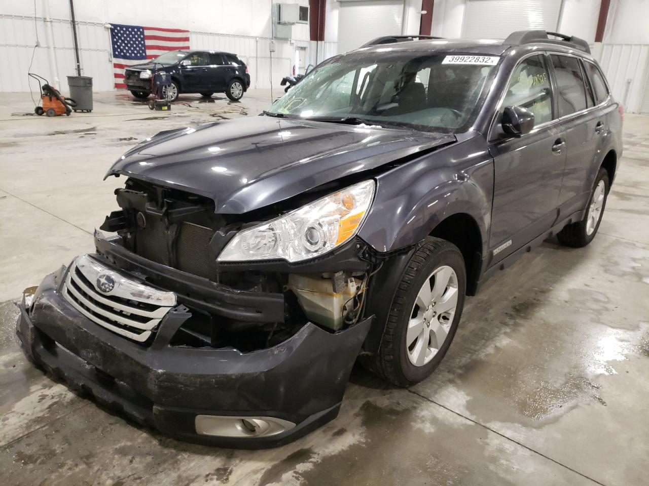 Photo 2 from auction – 2011 SUBARU OUTBACK 2. with VIN 4S4BRCGC9B3402290