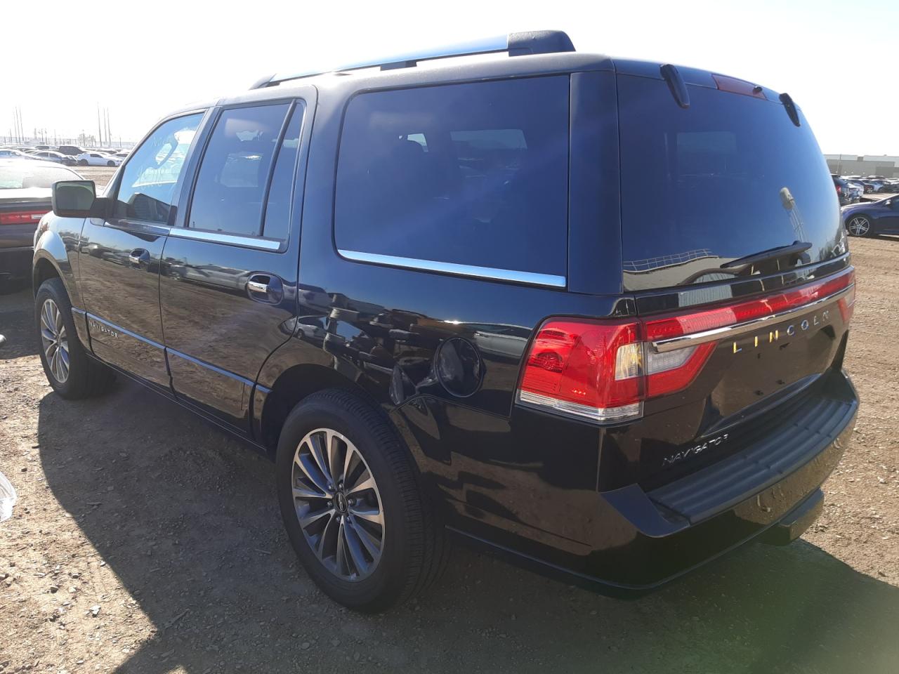 Photo 3 from auction – 2015 LINCOLN NAVIGATOR with VIN 5LMJJ2HT6FEJ07327