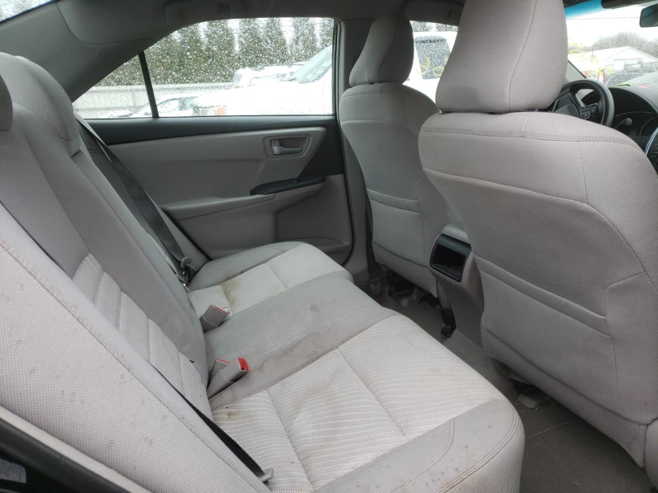 Photo 6 from auction – 2016 TOYOTA CAMRY LE with VIN 4T4BF1FK3GR521952